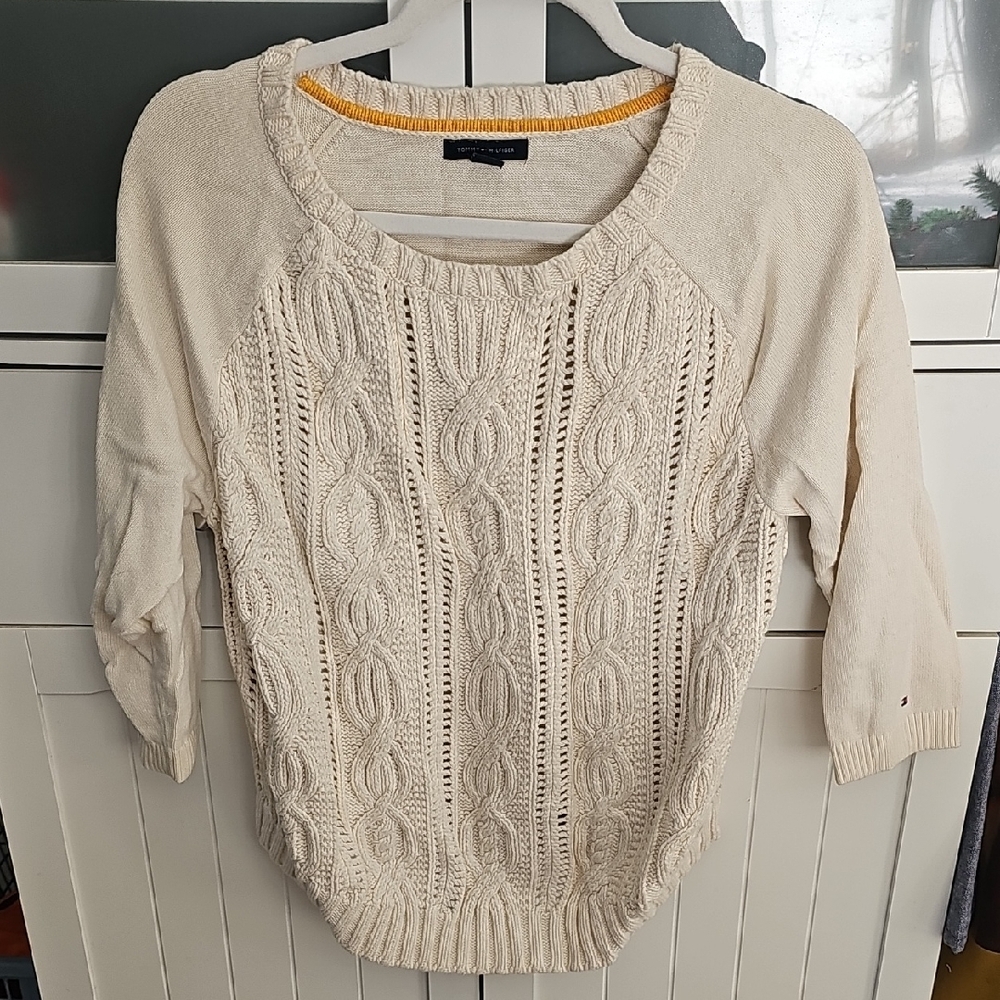 Tommy Hilfiger Off-White Cable Knit Sweater